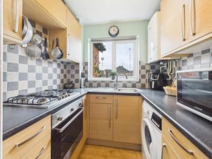 Kitchen- click for photo gallery